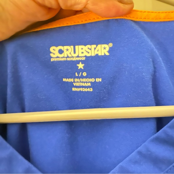 SCRUBSTAR UNISEX SETS!! 2 SETS + AN EXTRA TOP! M & L! - Picture 3 of 14